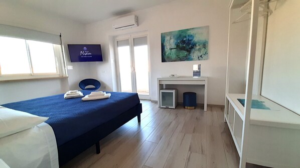 Double Room (Glicine)