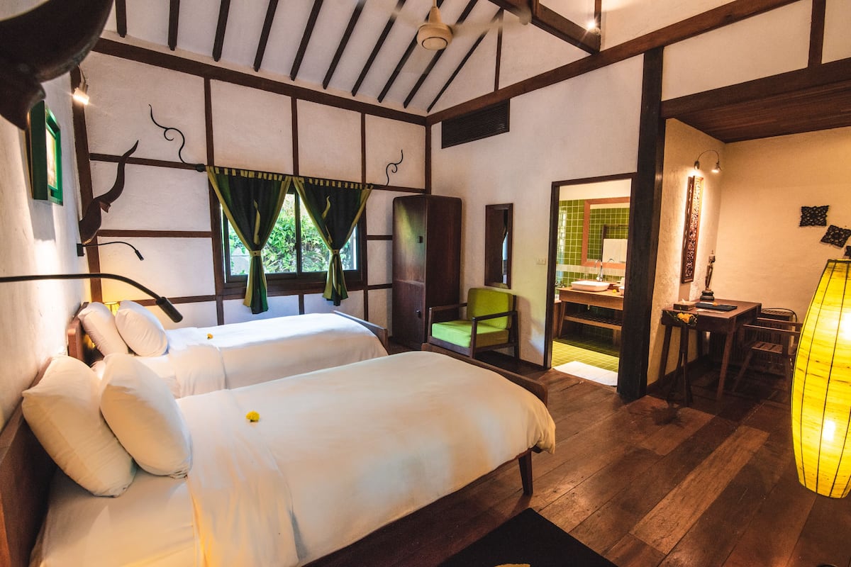 1 dormitorio y ropa de cama de alta calidad