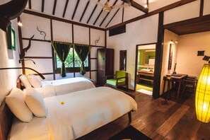 1 ห้องนอ น, เครื่องนอนระดับพรีเมียม, เตียงพร้อมฟูกเสริมที่นอน