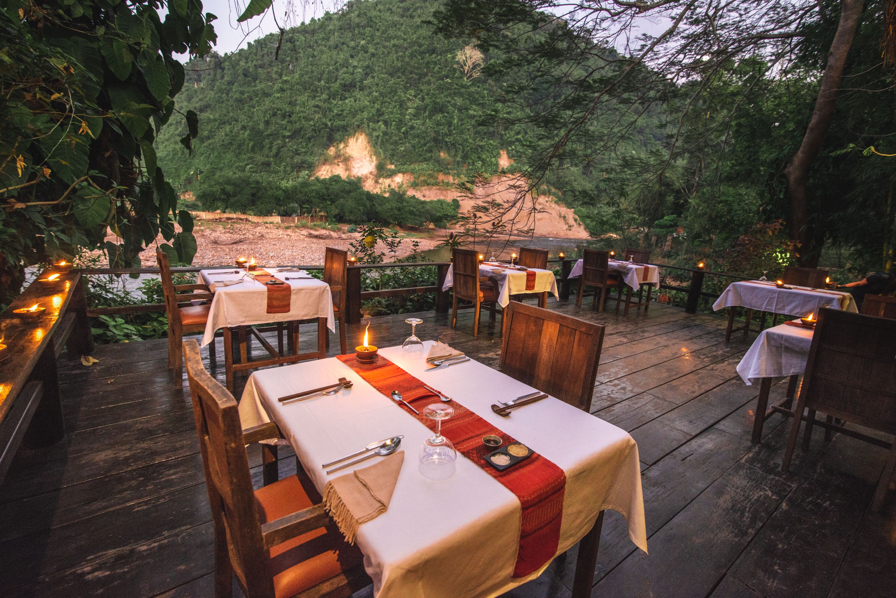 تقديم الإفطار، خيارت الطبخ المحلي والعالمي، تناول الطعام في الهواء الطلق