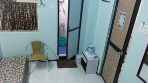 Unclassified image, 5 of 11, button - New Metro Guest House (Mumbai)