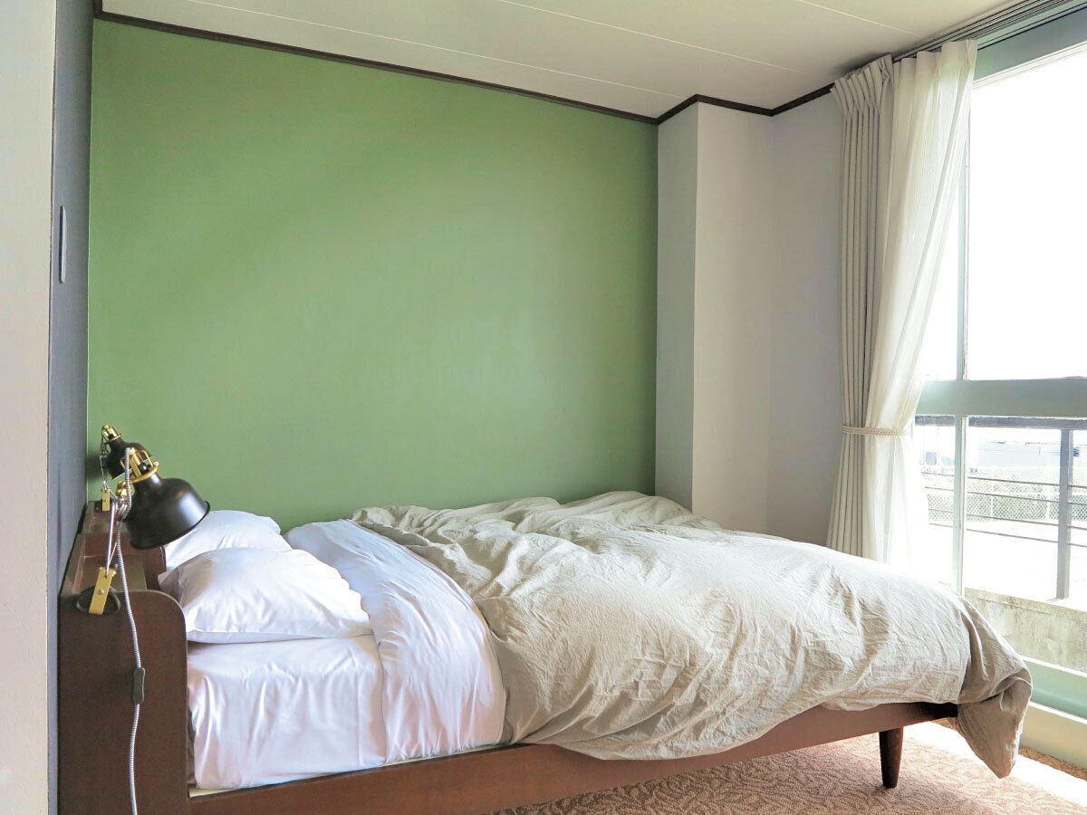 Down duvets, free WiFi, bed sheets