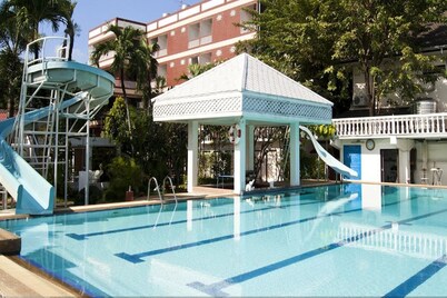 Good Houses Apartment