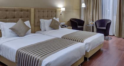 Adhunik Hotel Neemrana