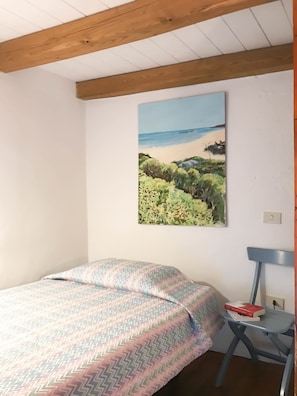 Duplex, 2 Single Beds