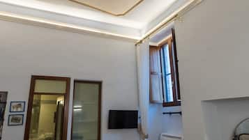 In-room safe, desk, cots/infant beds, free WiFi