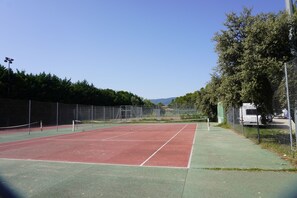 Tennis court