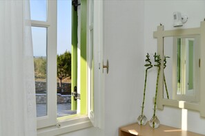 Classic Double Room | Minibar, soundproofing, free cribs/infant beds, free WiFi - Asante Paros (Paros)