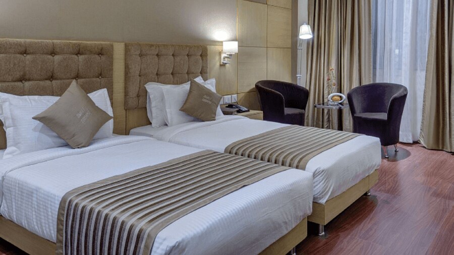 Adhunik Hotel Behror