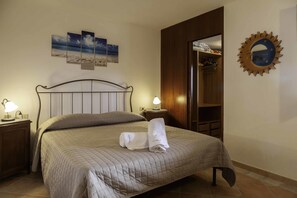 Villa panorámica, 3 habitaciones | 3 habitaciones, decoración personalizada y muebles diferentes 
