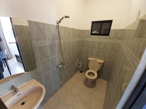 Habitación doble Deluxe | Baño | Toallas