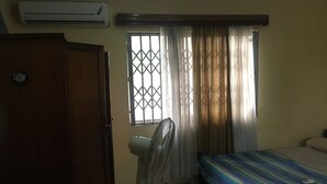 Phòng Tiêu chuẩn