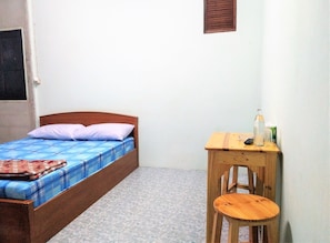 Kamar Double Standar