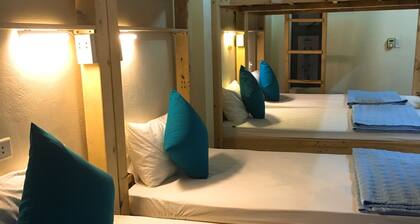 Halo Bay Homestay