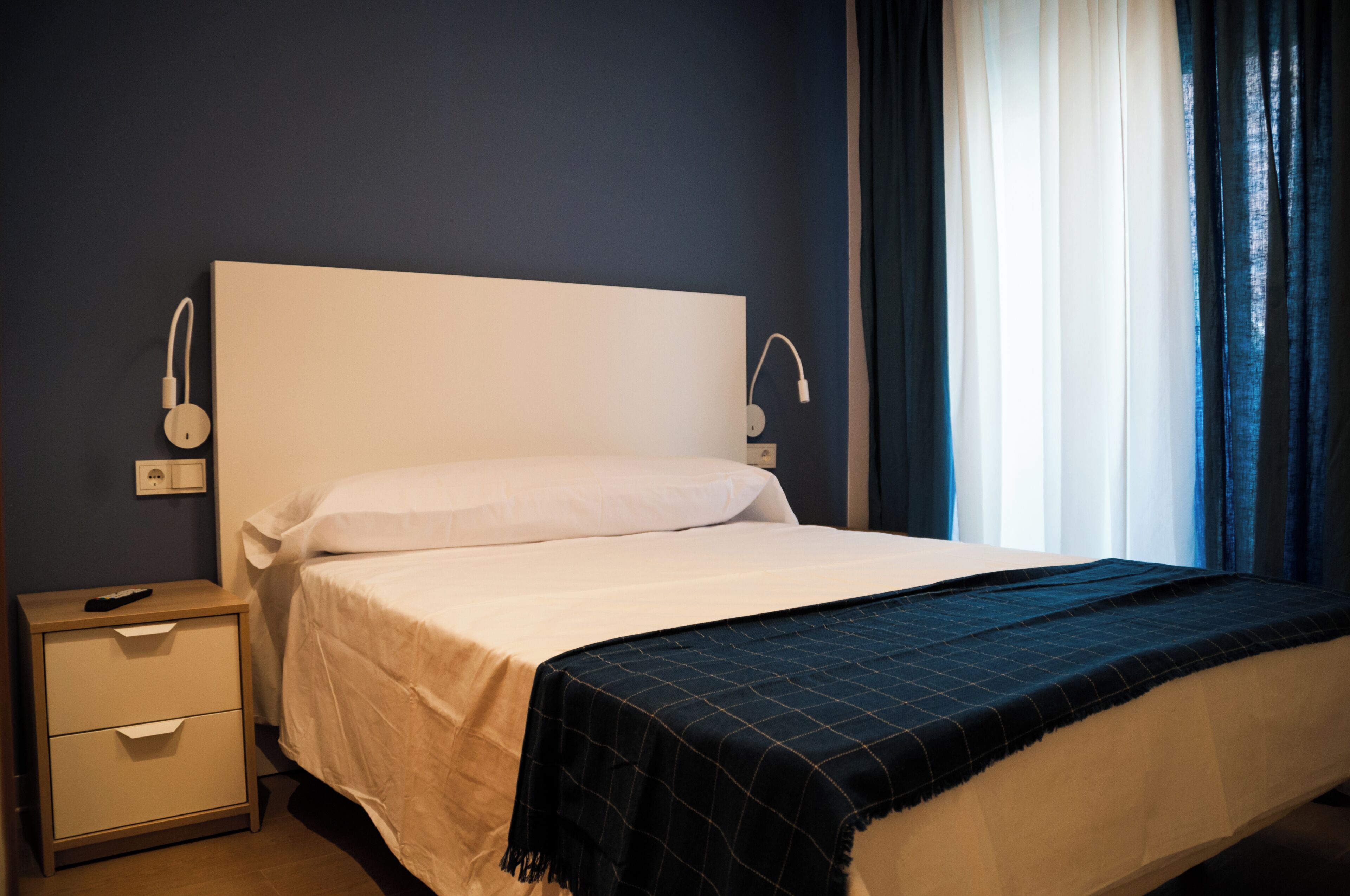 Basic Double Room | Free WiFi, bed sheets