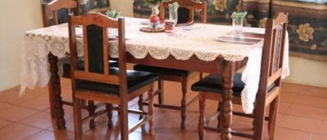 Quarto casal ou duplo | Opções para refeição no quarto