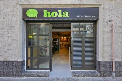 Hola Hostal Collblanc - Hostel