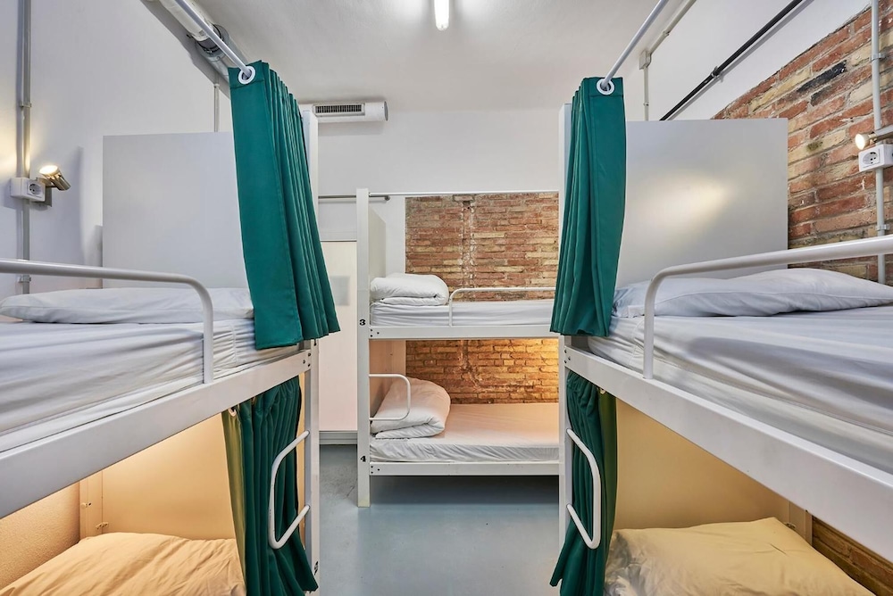 Hola Hostal photo 5