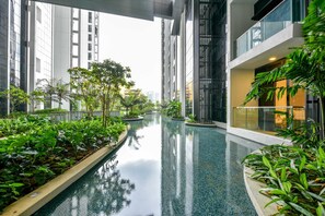 Outdoor pool - Mcity Ampang by Plush (Kuala Lumpur)