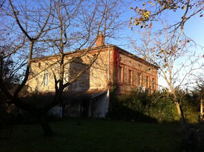 Front of property – evening/night