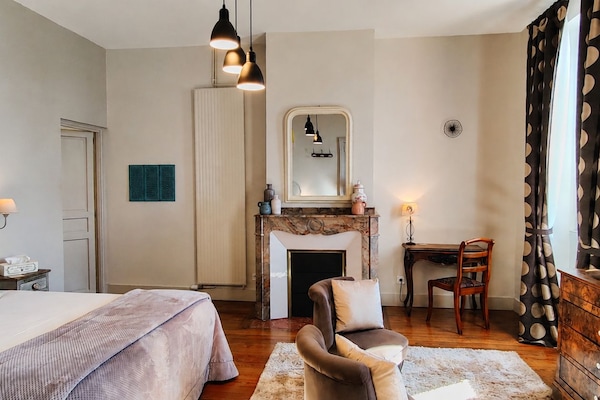 Double Room (La Tourterelle) | Premium bedding, desk, blackout drapes, soundproofing
