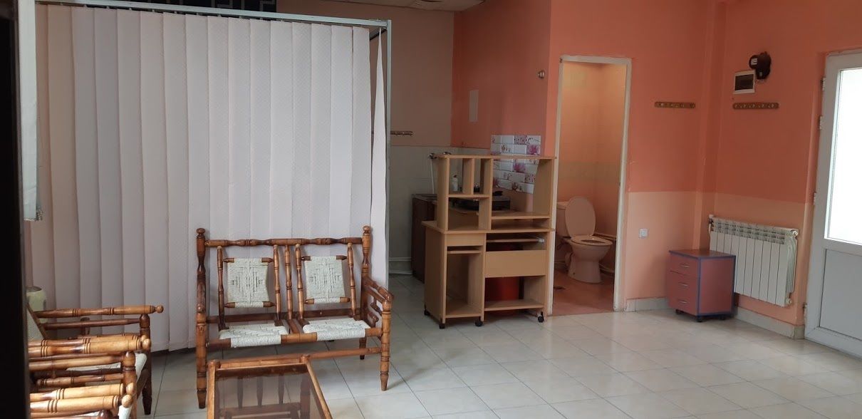 Kamar Double atau Twin Ekonomi, pemandangan kebun, area taman | Setrika/meja setrika, Wi-Fi gratis, dan seprai linen