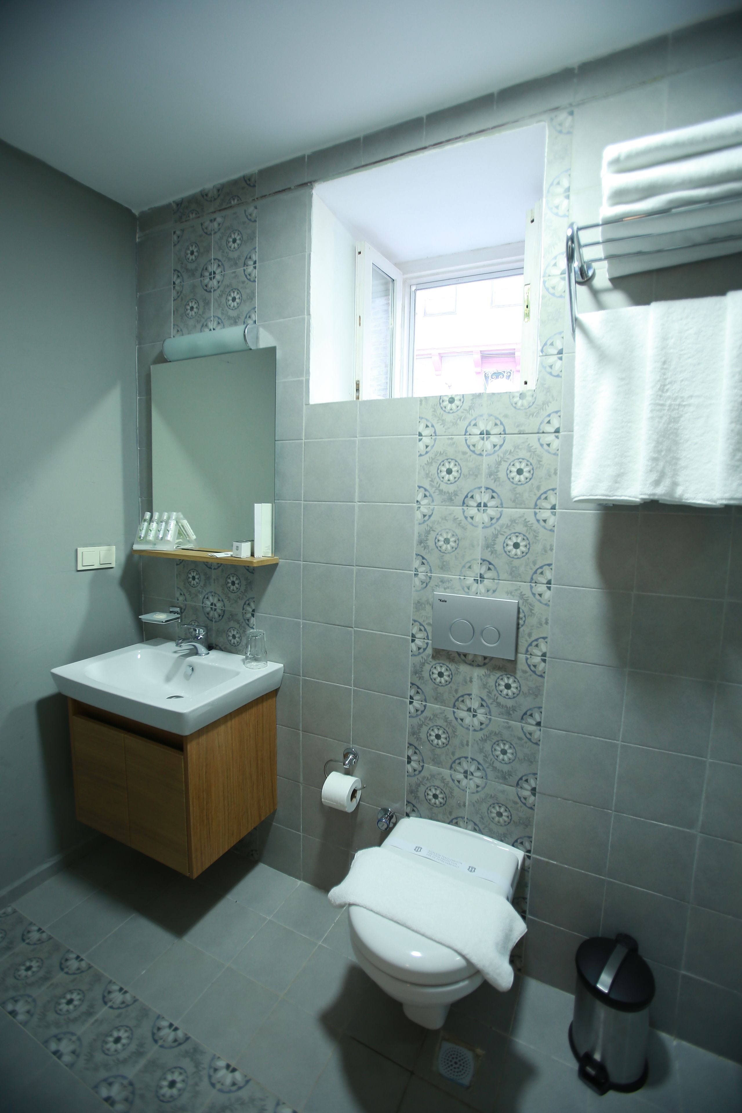 superior triple room | bathroom | shower, free toiletries, hair dryer, towels