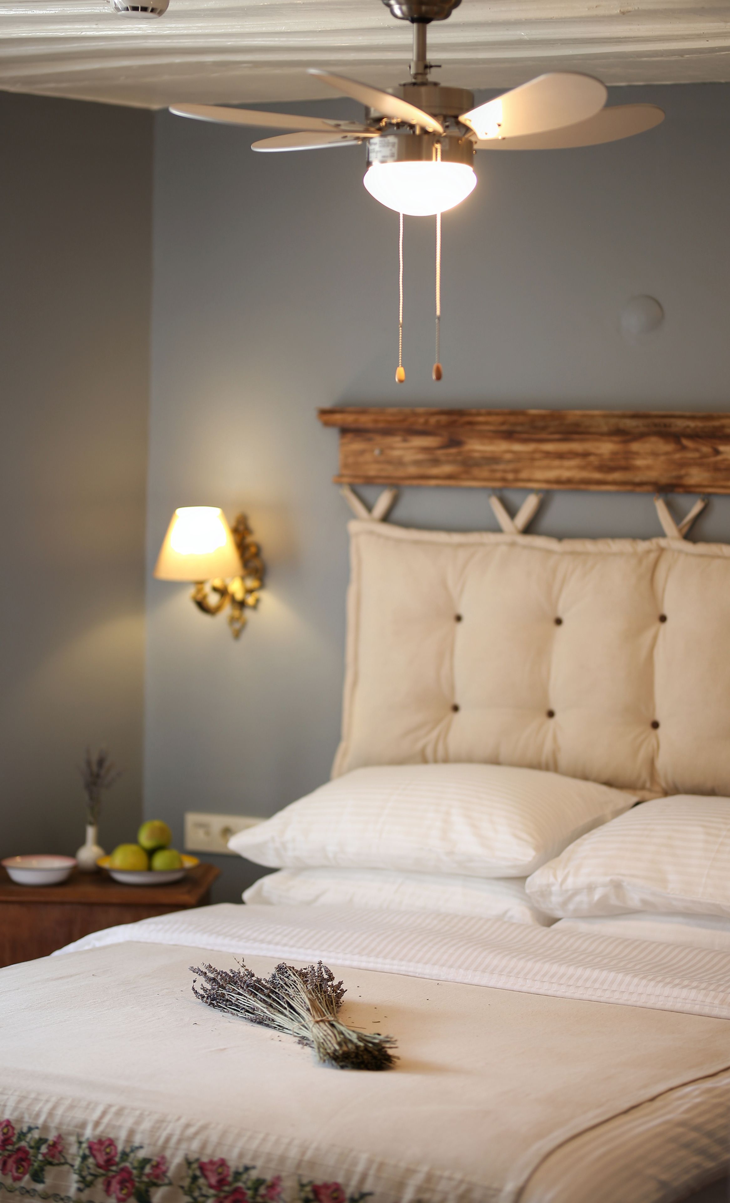 deluxe double room, city view | egyptian cotton sheets, premium bedding, rollaway beds, free wifi