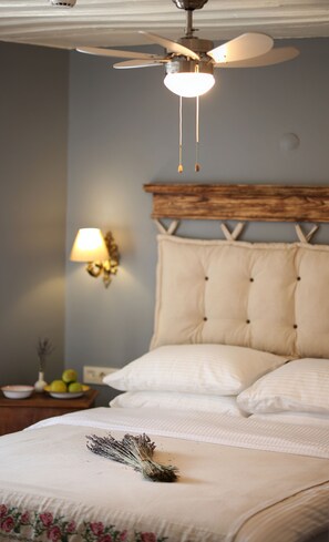 Quarto casal luxo, vista para a cidade | Roupas de cama de algodão egípcio, roupas de cama premium