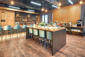 Daily buffet breakfast for a fee - Aisha Bibi Hotel & Spa (Astana)