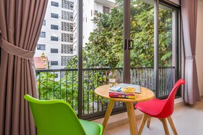 Balcony - Pedersen Hostel (Da Nang)