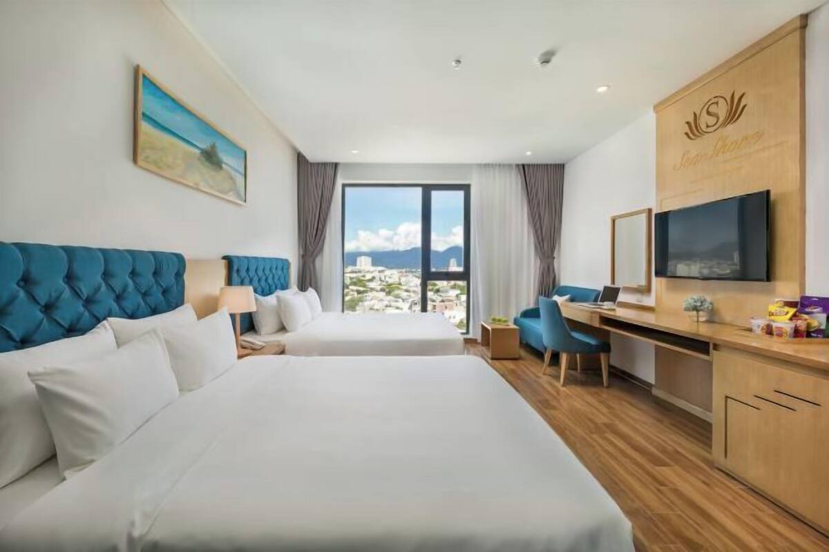 Premium bedding, Select Comfort beds, minibar, in-room safe