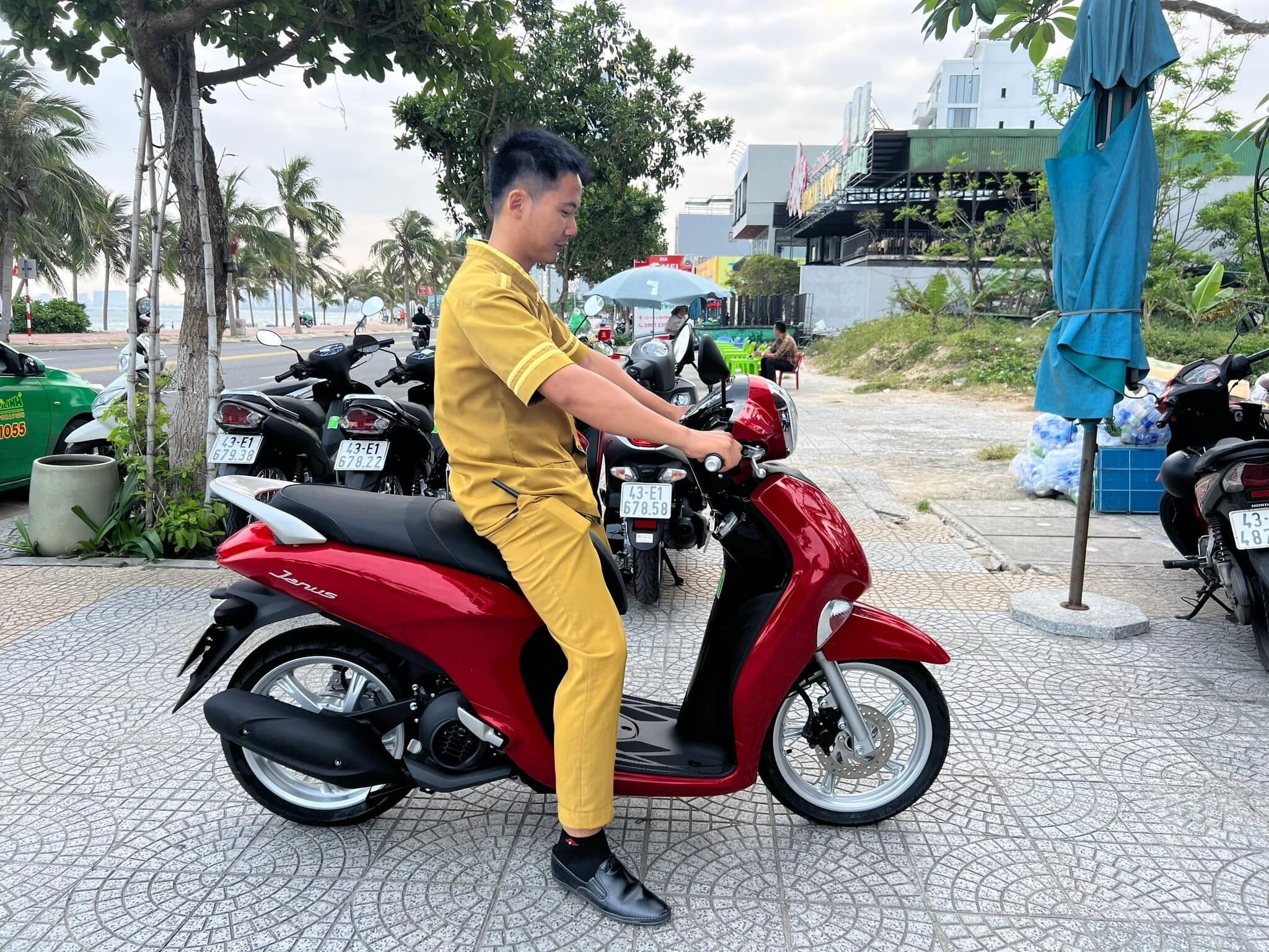 scooter/moped