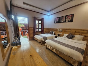 Family Twin Room | 1 bedroom, desk, laptop workspace, blackout drapes - Dang Khoa Garden Inn (Sa Pa)