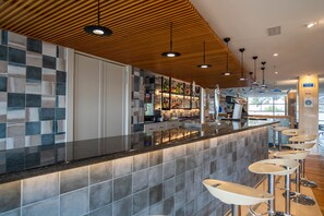 Bar (on property) - Leman (Palma de Mallorca)