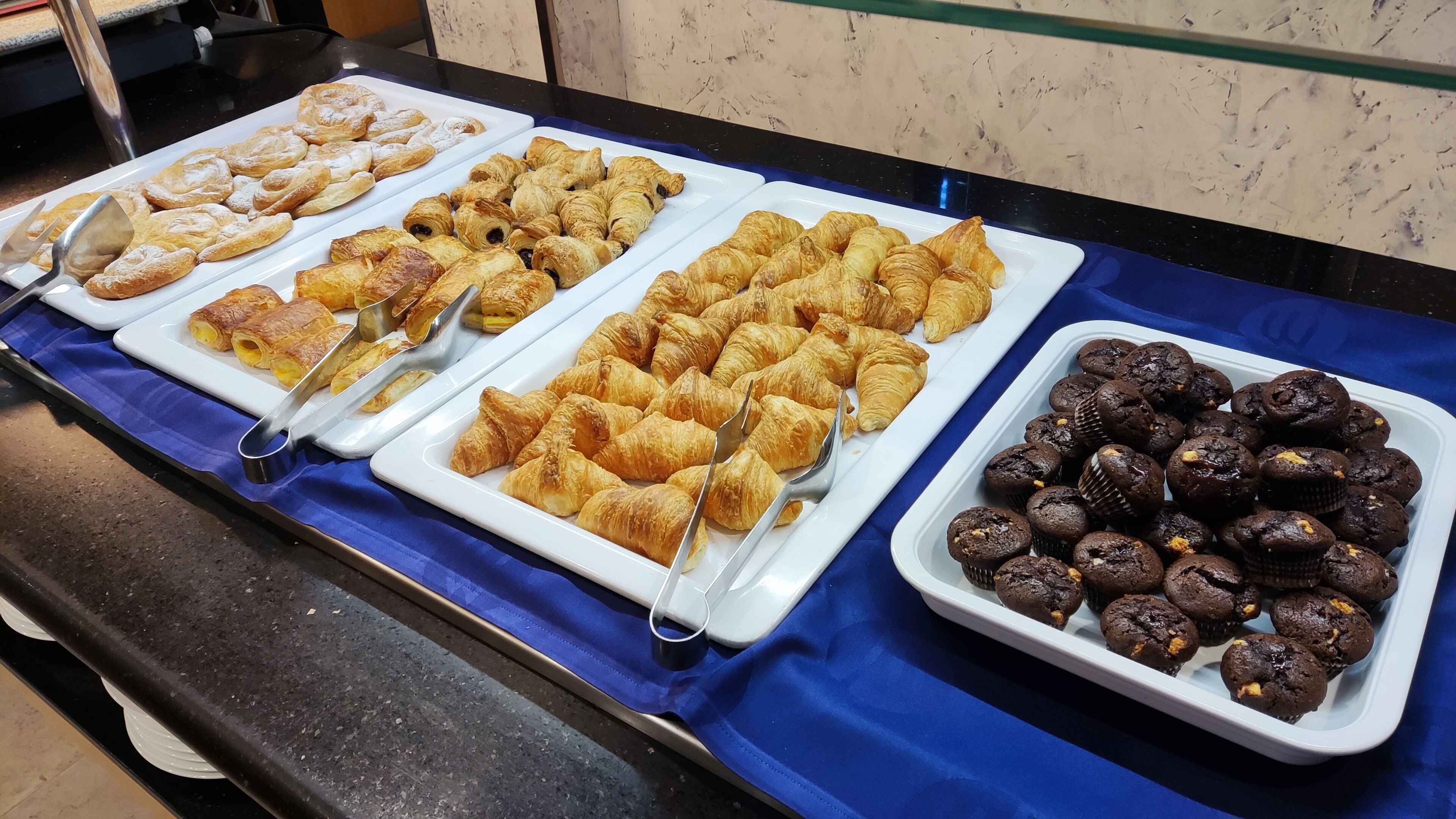 뷔페 아침 식사