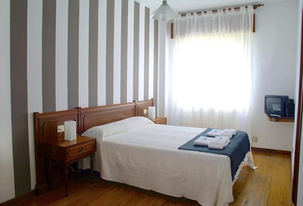 Blackout curtains, bed sheets