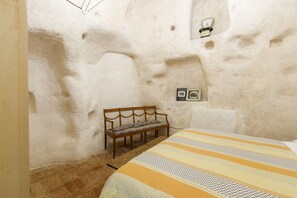 1 bedroom, minibar, individually decorated, individually furnished - Da Ida - In Lak' Ech (Matera)