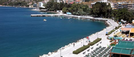 Strand