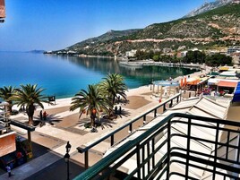 Deluxe Δίκλινο Δωμάτιο (Double) | Γραφείο, χώρος εργασίας για λάπτοπ, κουρτίνες συσκότισης 