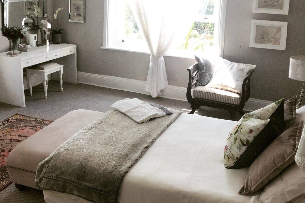 In-room safe, iron/ironing board, WiFi (free)