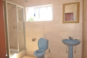 Standard Room | Interior detail - Sikalongo Lodge (Livingstone)