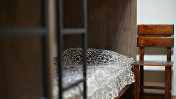 Family Room | Desk, iron/ironing board, free WiFi, bed sheets