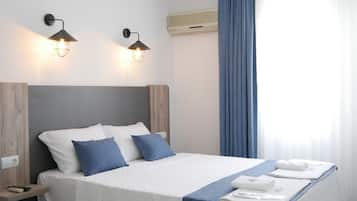 Standard Double Room | Desk, free WiFi, bed sheets