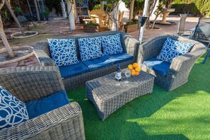 Unclassified image, 3 of 36, button - Fidalsa White House Premium (Mutxamel / Muchamiel)