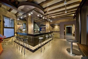 Bar (en la propiedad)