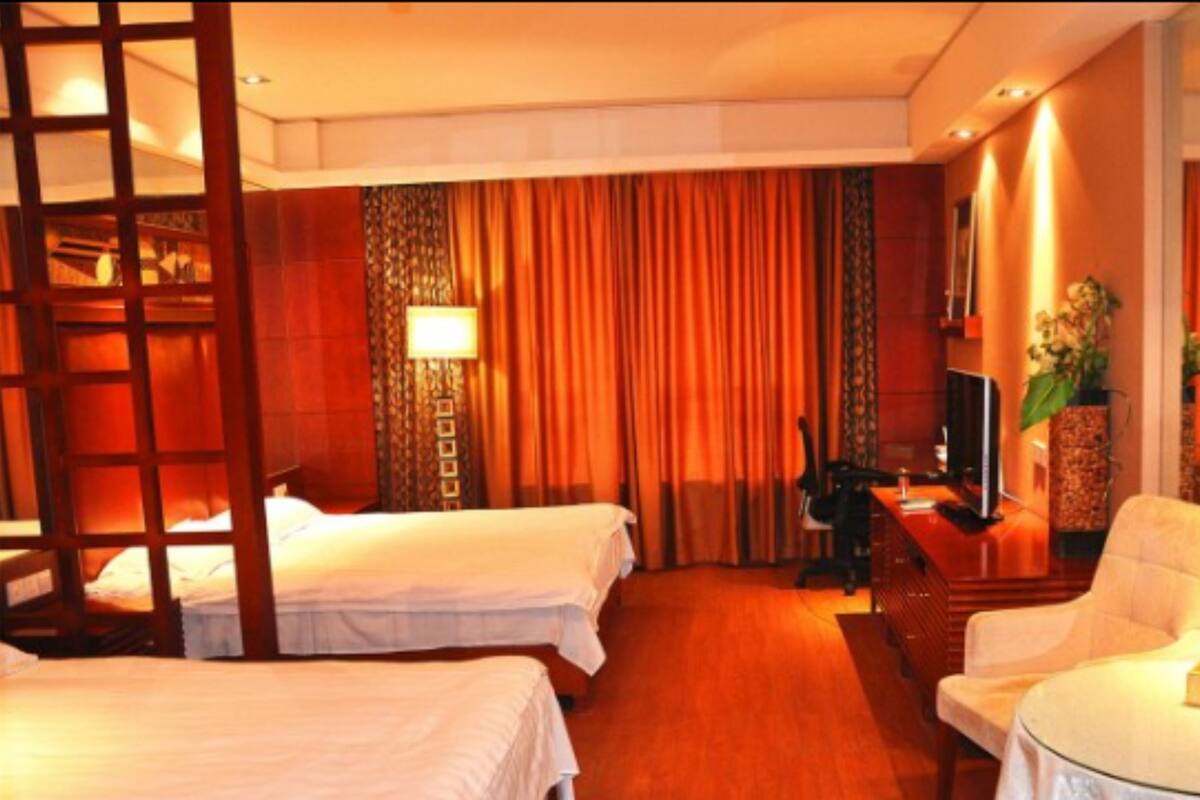 Deluxe Twin Room