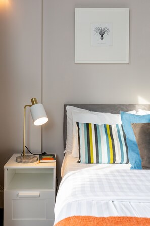 Apartment, 2 Bedrooms | 2 bedrooms, Egyptian cotton sheets, premium bedding, memory foam beds - Vauxhall Park Views - 2 Bed Flat by BaseToGo (London)