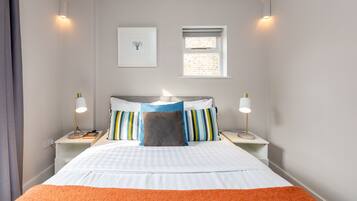 Apartamento, 2 quartos | 2 quartos, roupas de cama de algodão egípcio, roupas de cama premium