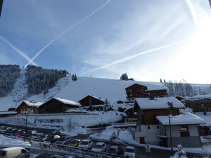 Parkplätze auf dem Gelände